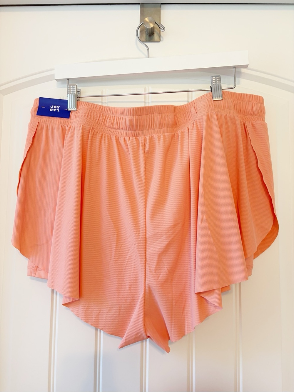 NWT JoyLab Women's Athletic Flowy Running Workout Shorts, Sunset Coral - Picture 6 of 7